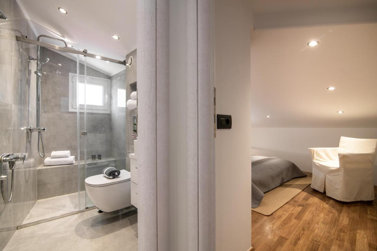 Minimal Loft With Sea View Over Zakynthos Harbor! Ngoại thất bức ảnh