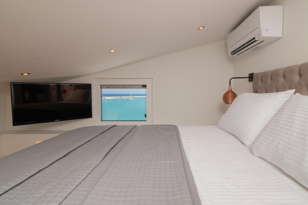 Minimal Loft With Sea View Over Zakynthos Harbor! Ngoại thất bức ảnh