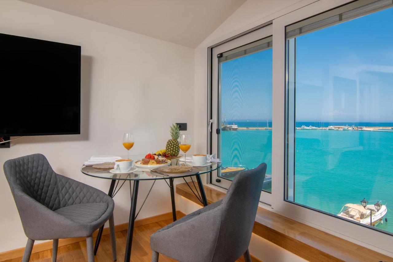 Minimal Loft With Sea View Over Zakynthos Harbor! Ngoại thất bức ảnh
